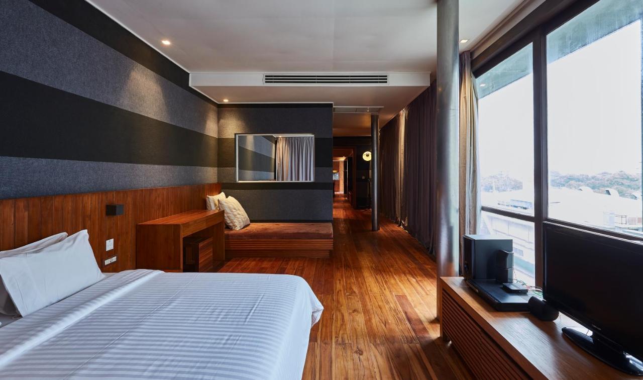 Luxx Langsuan Hotel - Sha Plus Banguecoque Exterior foto